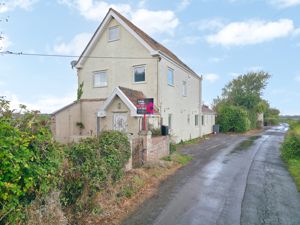 Photo 1- click for photo gallery